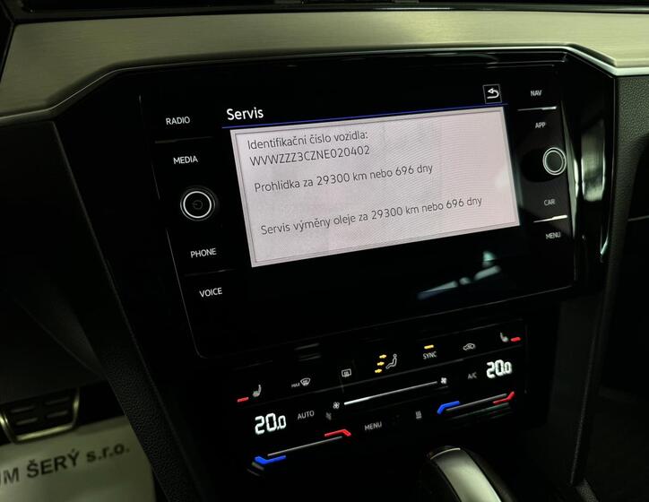 Volkswagen Passat 23