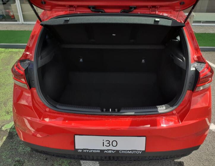Hyundai i30 12