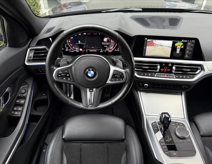 BMW Řada 3 8