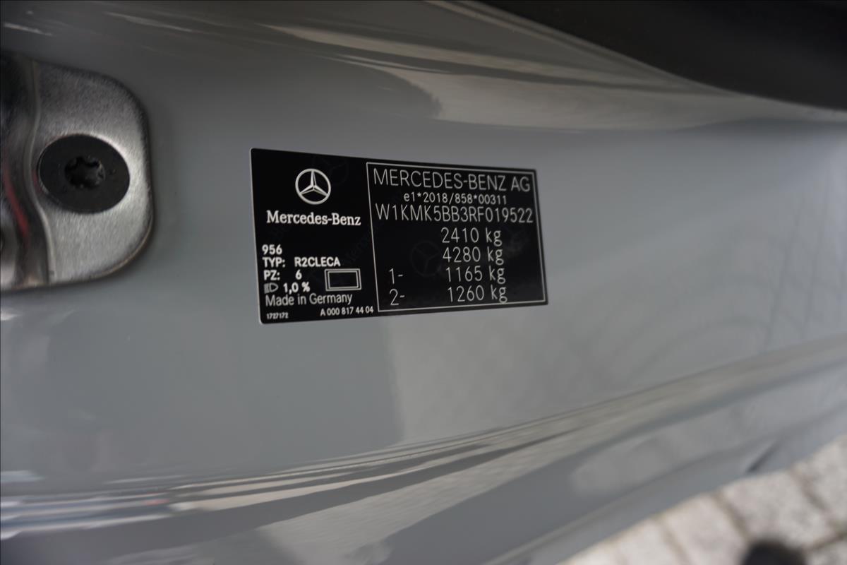 Mercedes-Benz 200