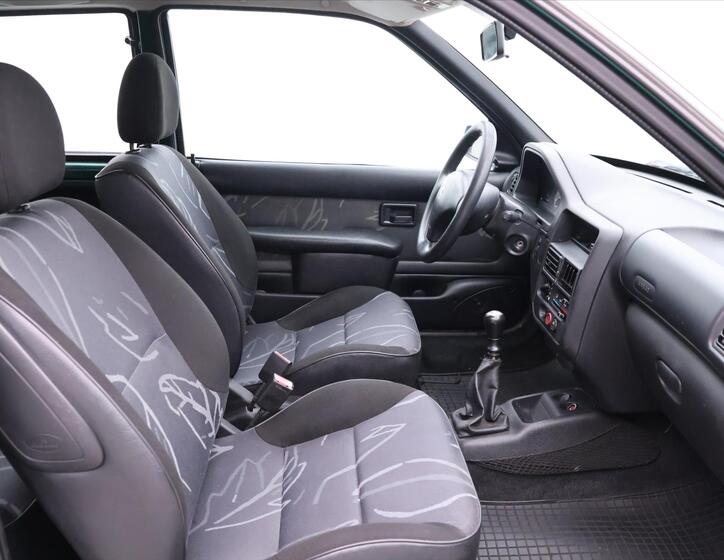 Peugeot 106 12