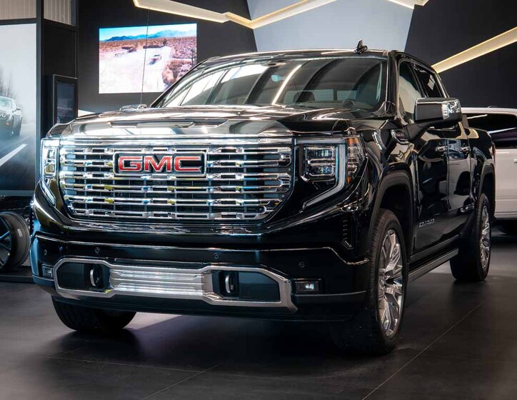 GMC Sierra 1