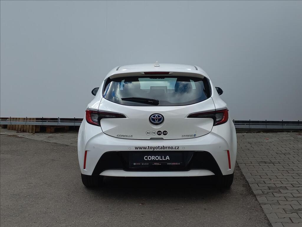 Toyota Corolla 6