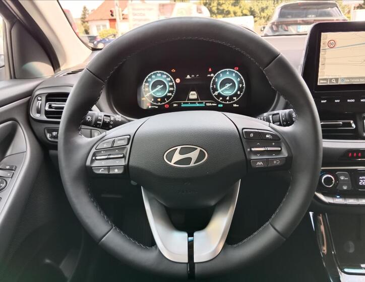 Hyundai i30 10