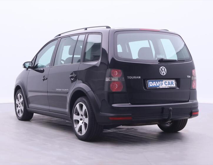 Volkswagen Touran 5