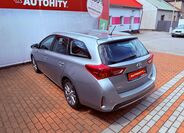Toyota Auris 8