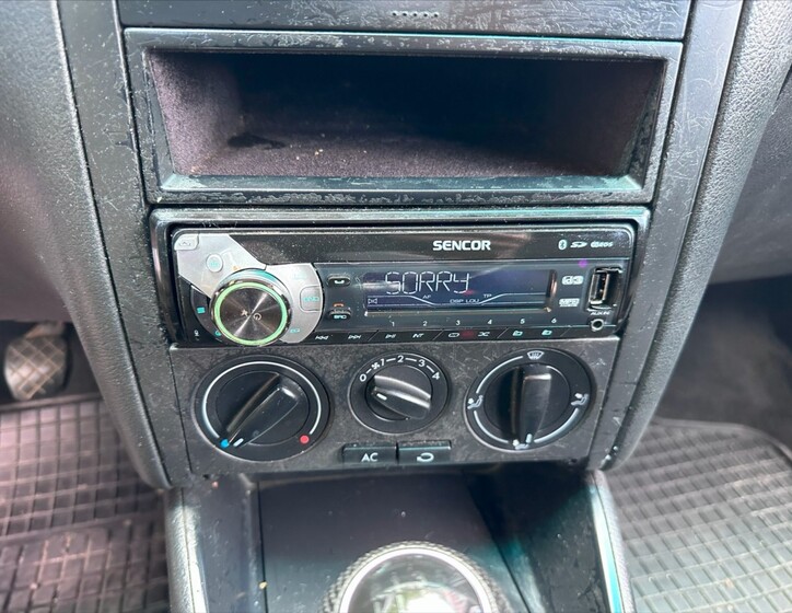 Volkswagen Golf 22