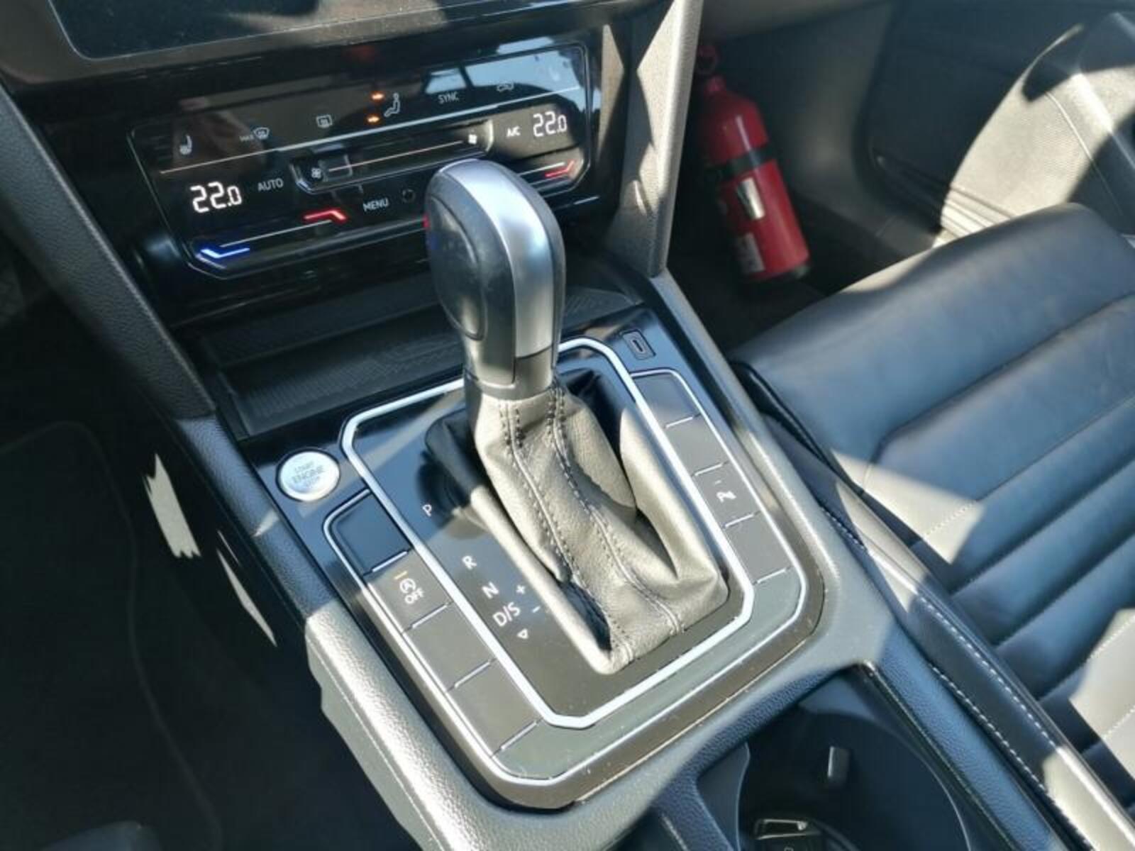 Volkswagen Passat 13