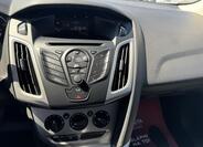 Ford Focus 27