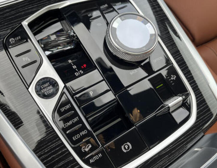 BMW X7 14