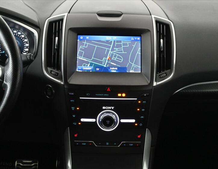 Ford S-MAX 13