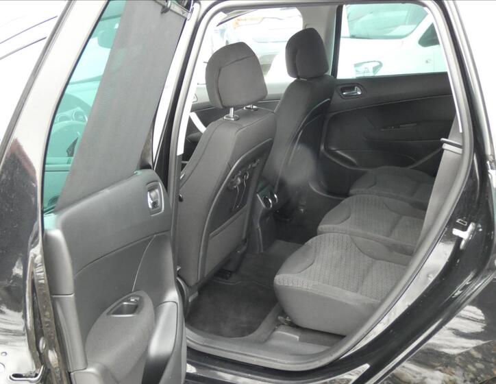 Peugeot 308 11