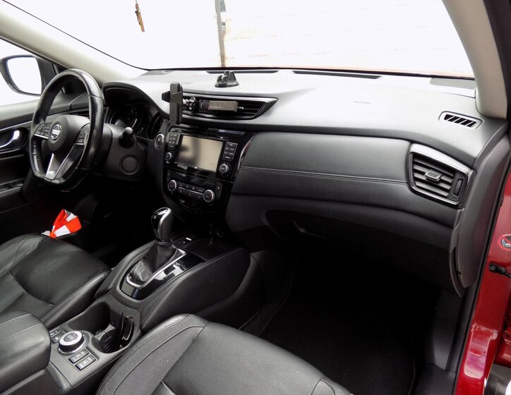 Nissan X-Trail 15