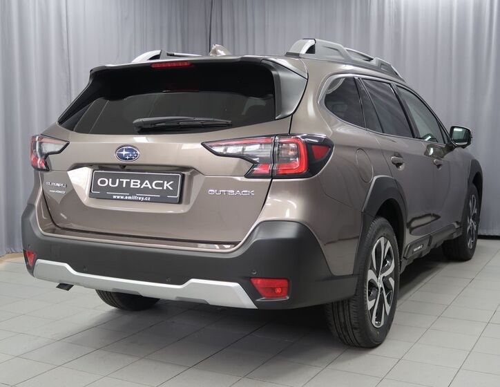 Subaru Outback 5