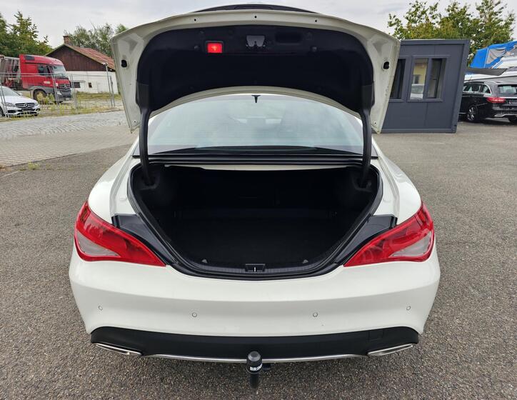 Mercedes-Benz CLA 40