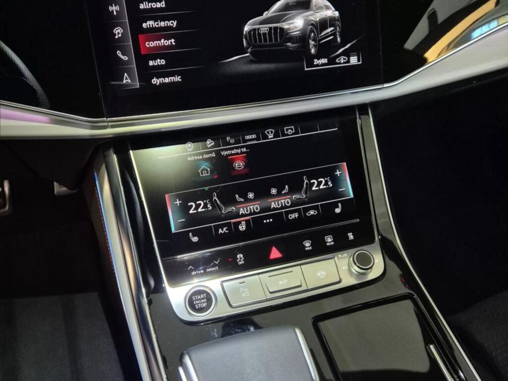 Audi Q8 17