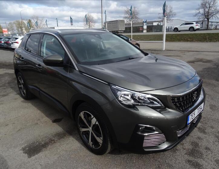 Peugeot 3008 1