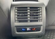 Volkswagen Golf 9