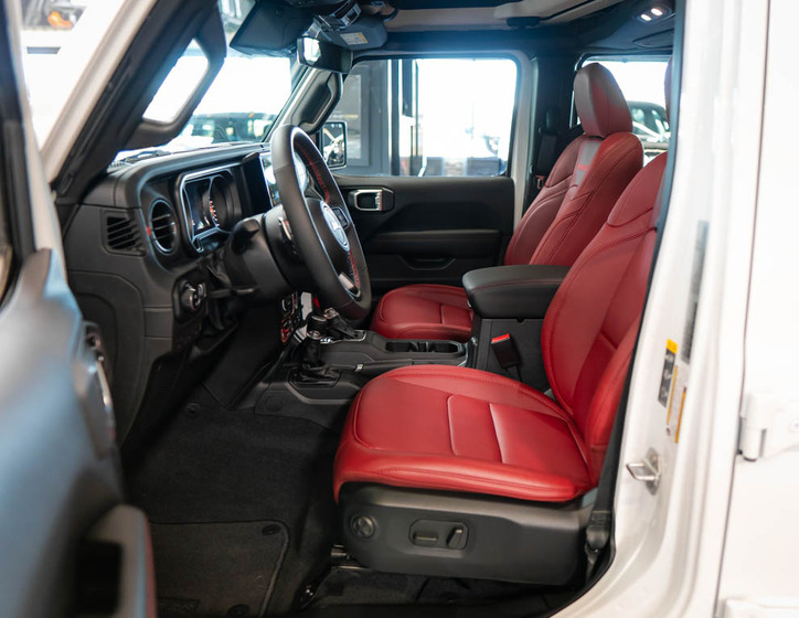 Jeep Wrangler 13