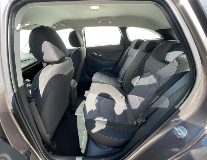 Hyundai i30 6