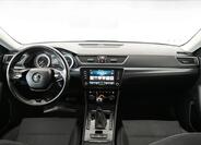 Škoda Superb 11