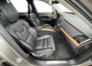 Volvo XC90 17
