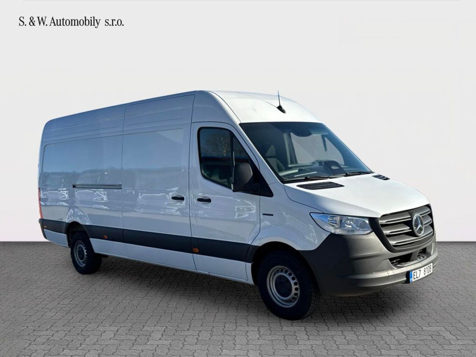 Mercedes-Benz Sprinter 8