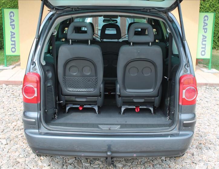 Volkswagen Sharan 23