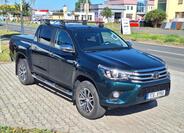 Toyota Hilux 2
