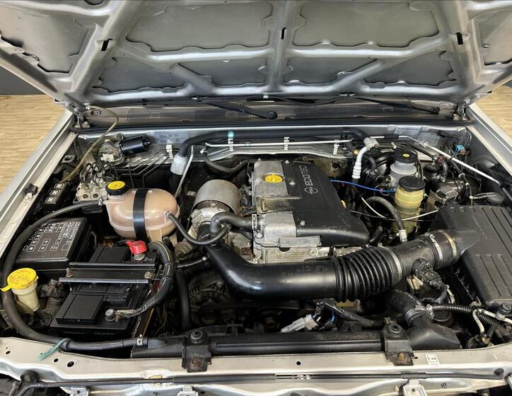 Opel Frontera 5