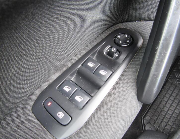 Peugeot 308 24