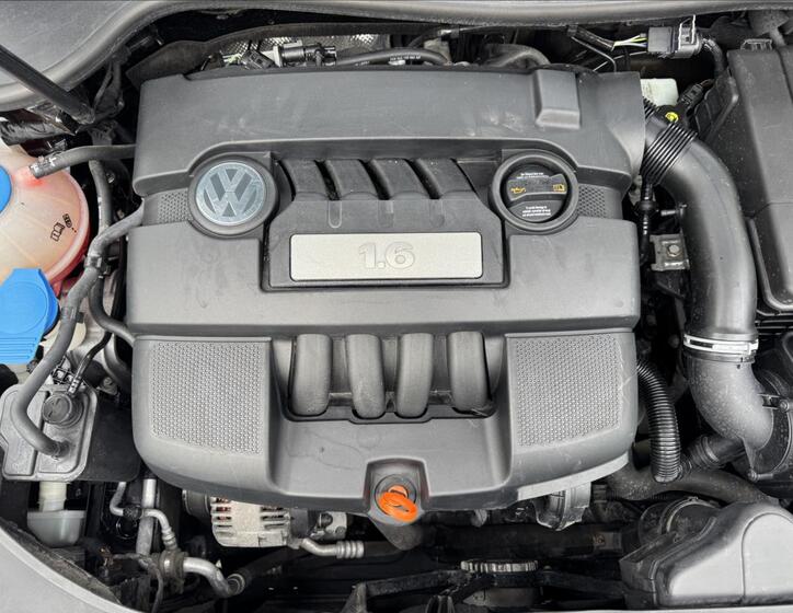 Volkswagen Golf 18