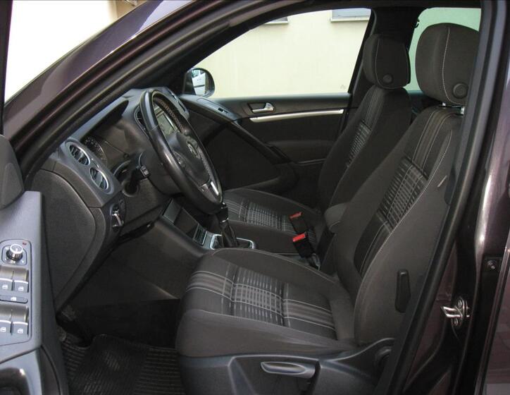 Volkswagen Tiguan 12