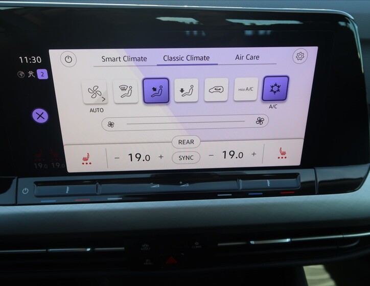 Volkswagen Golf 28