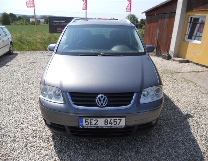 Volkswagen Touran 2
