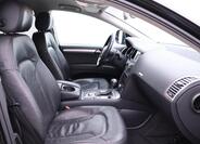 Audi Q7 12