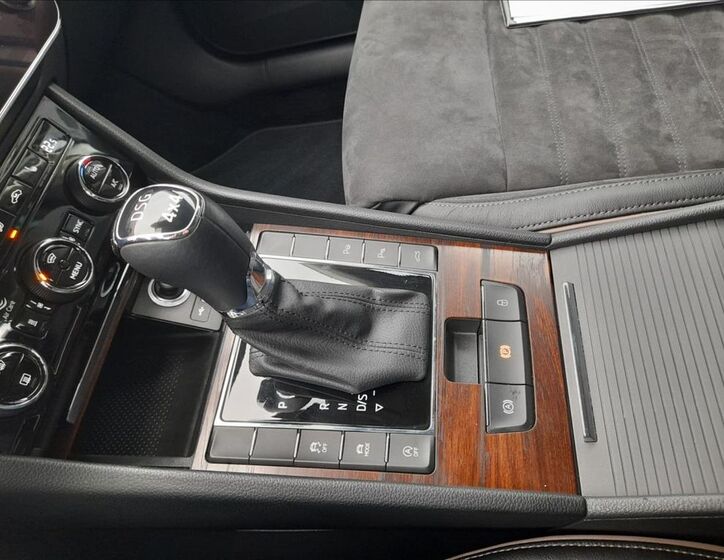 Škoda Superb 19