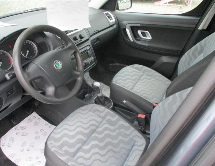 Škoda Roomster 17