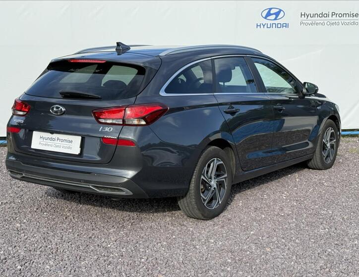 Hyundai i30 20