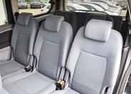 Ford Galaxy 17