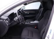 Volvo V90 10