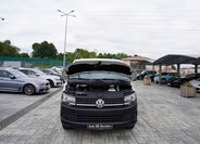 Volkswagen Transporter 9