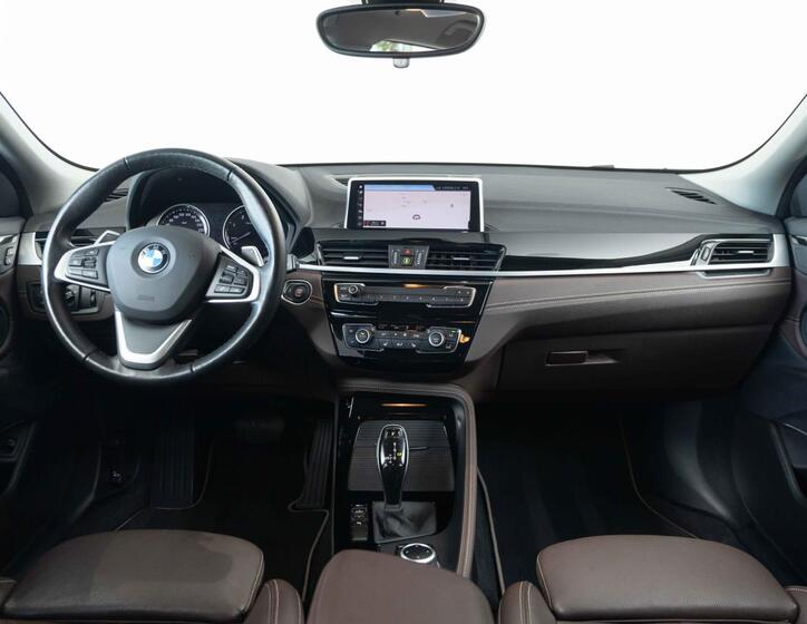 BMW X2 12