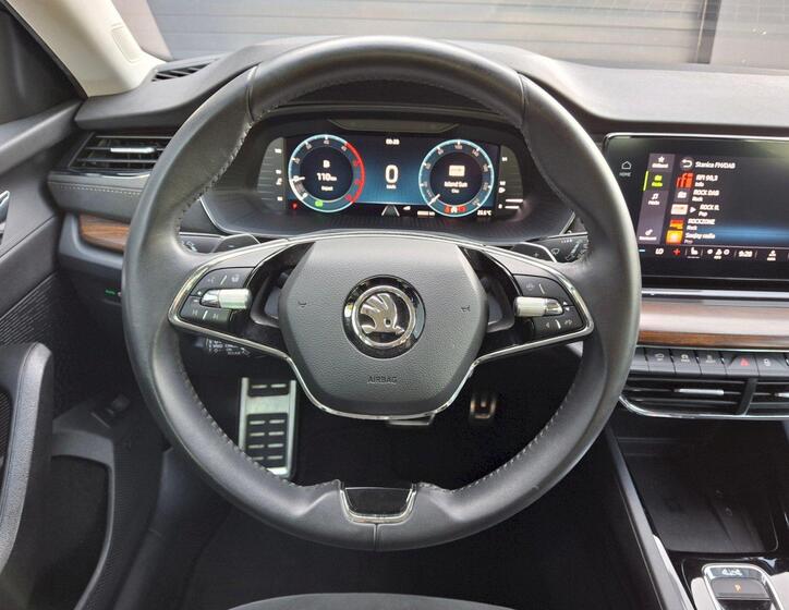 Škoda Octavia 16