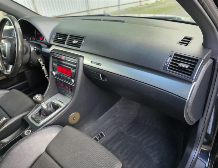 Audi A4 29