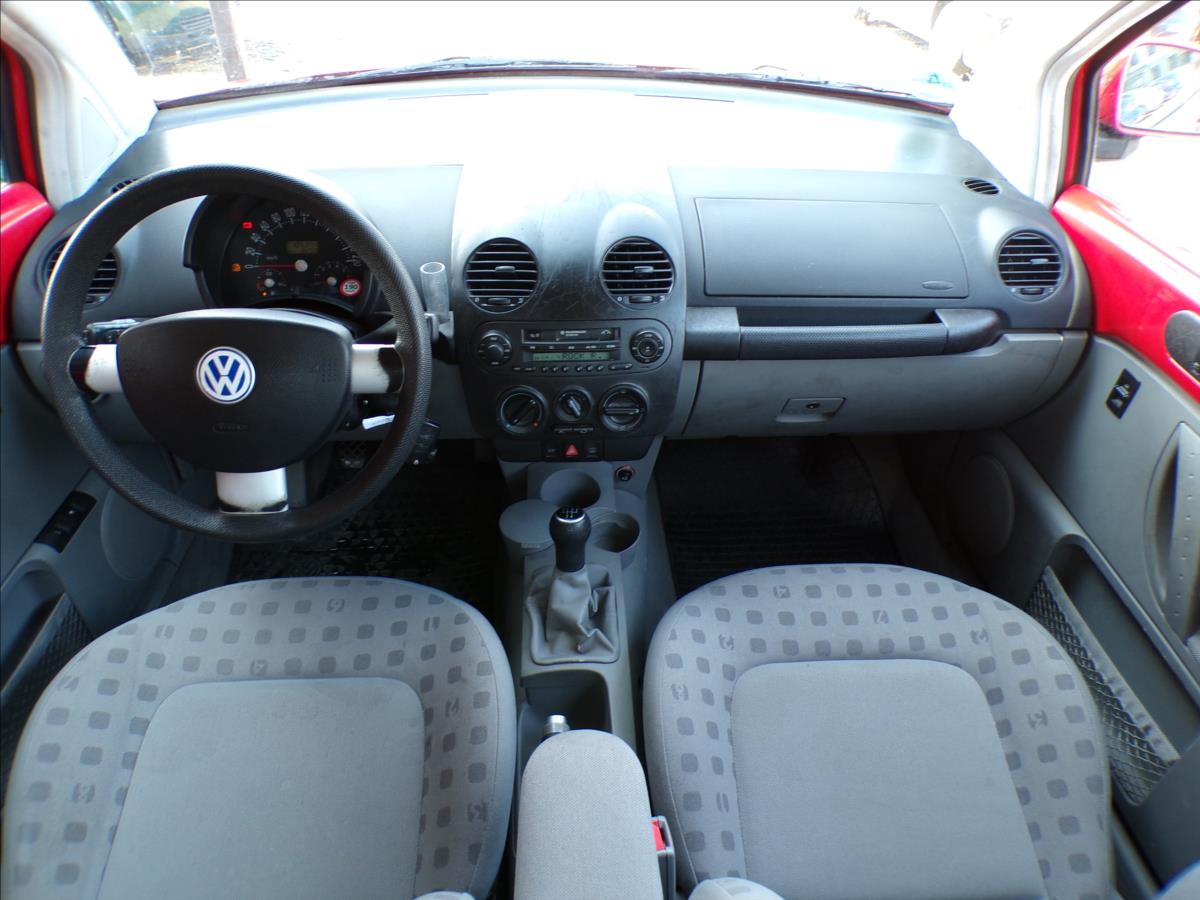 Volkswagen New Beetle