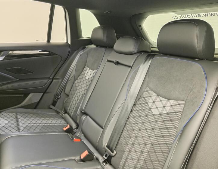 Volkswagen Tiguan 13