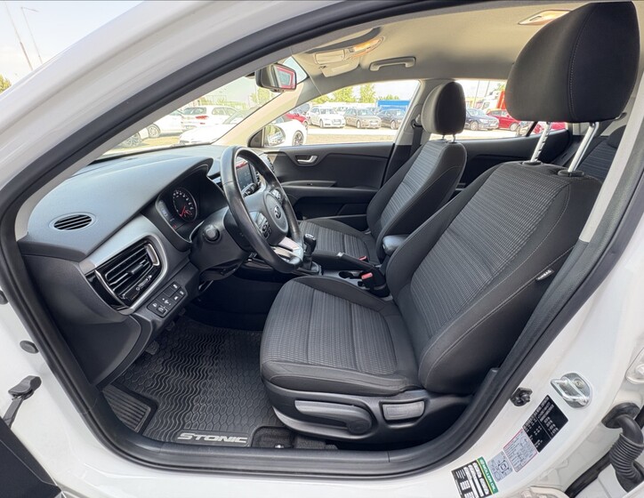 KIA Stonic 17