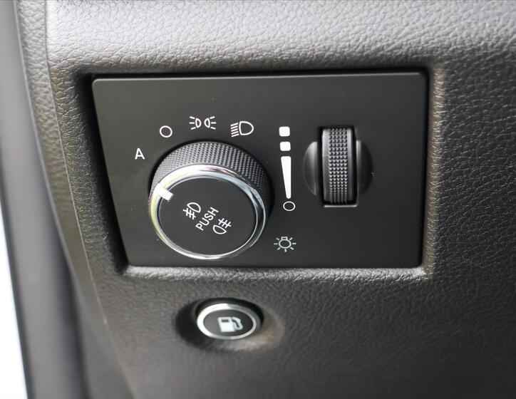 Jeep Grand Cherokee 21