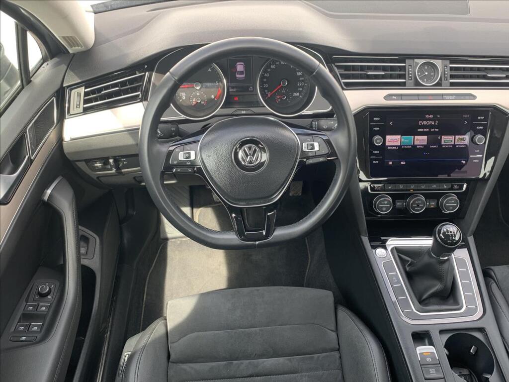 Volkswagen Passat 5